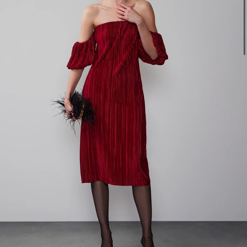 Puff Sleeve Plisse Tube Dress. NWT size XL